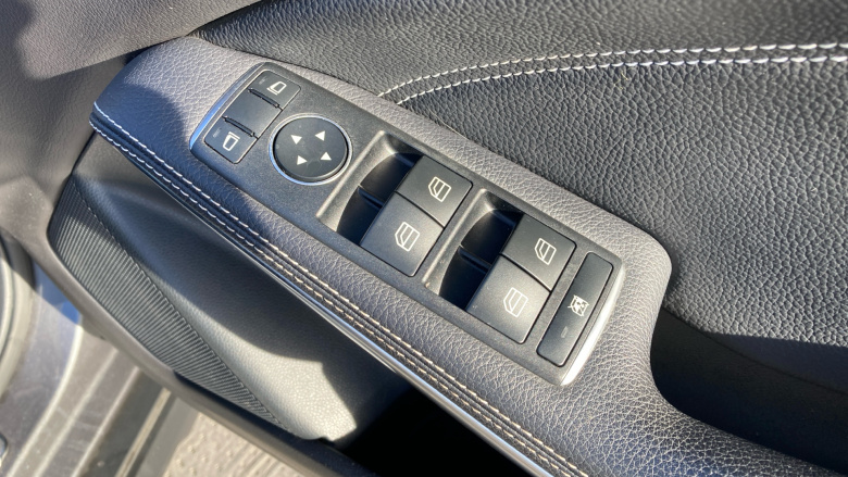 Mercedes-Benz GLA 180 Urban Edition 5dr Auto Petrol Hatchback